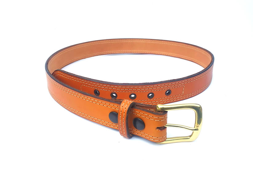 Cowhide leather belt with solid brass buckle in tan